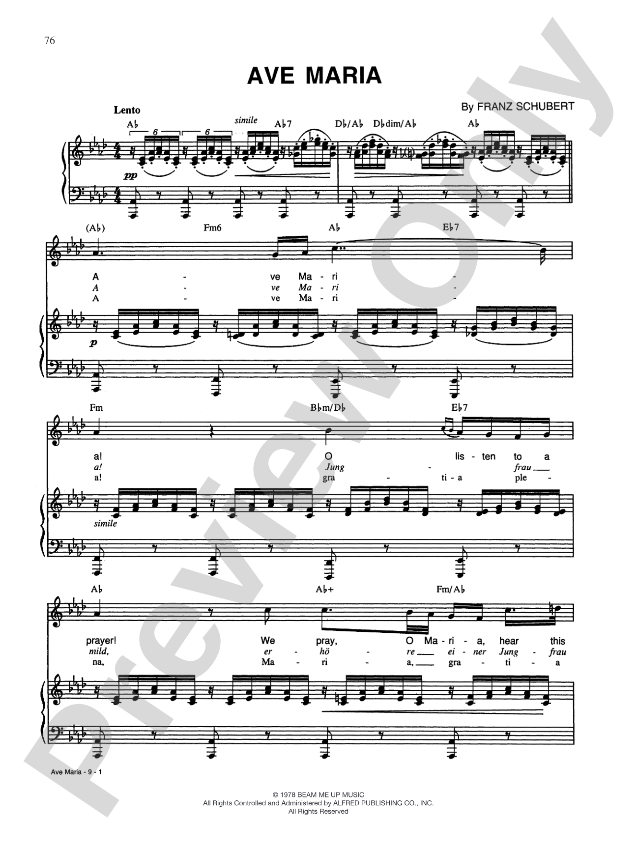 Ave Maria: Piano/Vocal/Chords